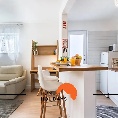 #313 Travessa Dos Arcos By Holidays Apartment *